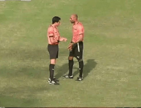 Egyptian Referees Suspended for Allegedly Using Mobile Phone as VAR