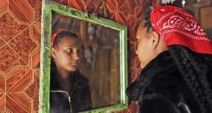 DNA Tests Reveal Identity of British Soldier Fathers in Emotional Case