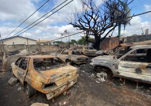 Massive Fire Destroys Over 100 Motorcycles, Cars and Shops at Mempeasem, Kumasi