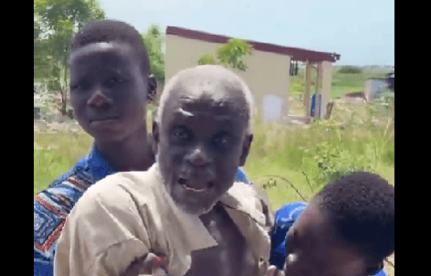 Elderly Man Breaks Down After Losing Property in Demolition Exercise