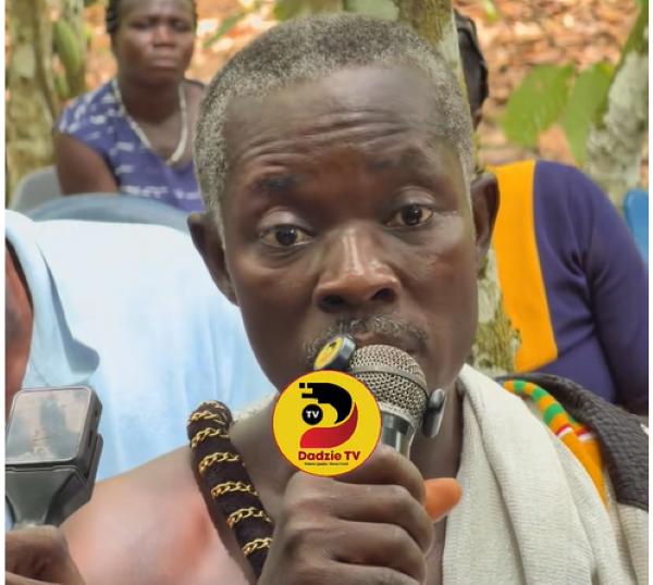 “You’re a cheat, step down if you cannot rule the country”- Obengkrom chief blasts Mahama