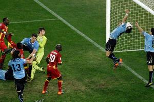 Stephen Appiah was offside before Suarez handball - Referee analyst