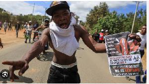 Hundreds of Kenyan Youths Protest Outside Proposed Ebola Quarantine Facility