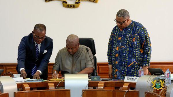WATCH: President Mahama Signs 24-Hour Economy Authority Bill into Law