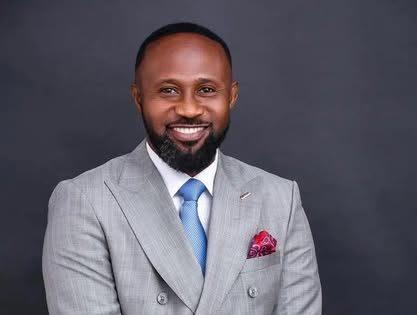 VIDEOS: Ghana Mourns as Tributes Pour in for Late Popular Pastor